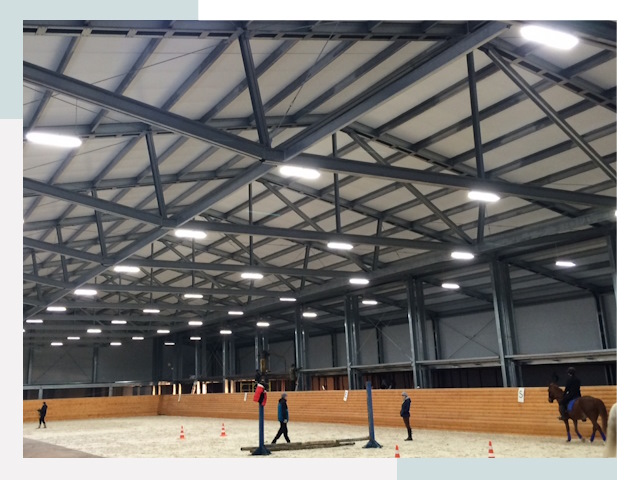 Строительство конных манежей от 620 руб в Сочи