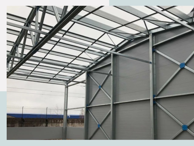 Каркасные ангары от СтальСтрой-Счи по цене от 620 руб.
